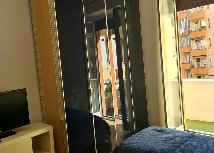 Red Moon House - Tra Policlinico E Piazza Bologna Roma