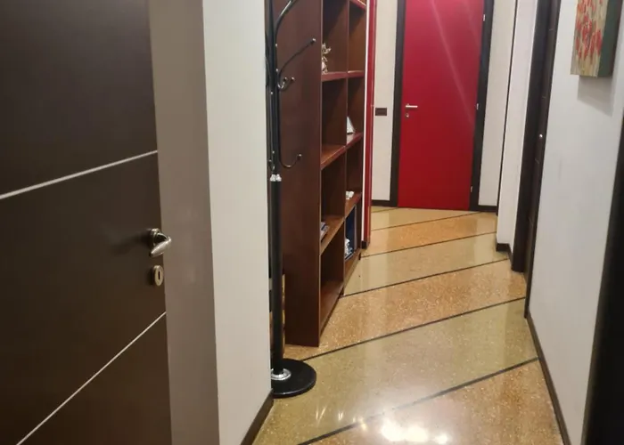 Red Moon House - Tra Policlinico E Piazza Bologna Apartamento *